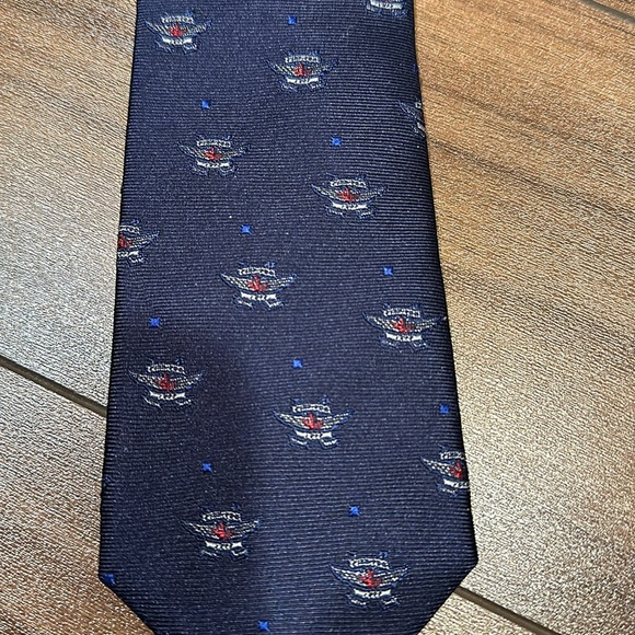 Blue Winnipeg Jets neck tie - Picture 3 of 4